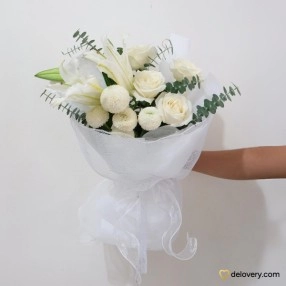 White Petal Symphony